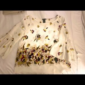 Ann Taylor white floral top XS